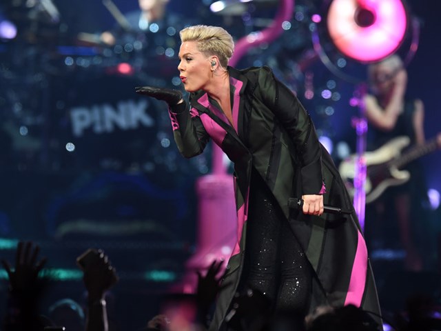 P!nk starter anden del af sin Beautiful Trauma North American Tour