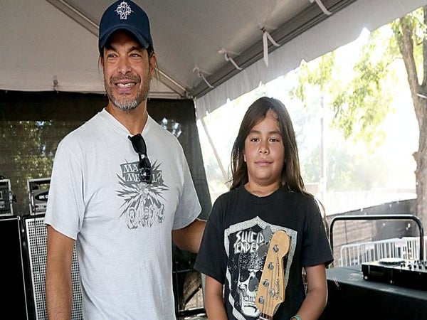 METALLICA BASSIST ROBERT TRUJILLO'S 12-YEAR-OLD SON WILL TOUR WITH KORN {CHANGE THIS}