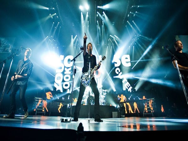 WHY YOU SHOULD SEE NICKELBACK. NO, REALLY: 9 FANS EXPLAIN {CHANGE THIS}
