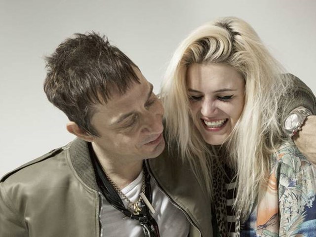 HARD HABITS TO BREAK: THE KILLS' ALISON MOSSHART OPENS UP ABOUT MUSIC, ART, AND LIFE ON THE ROAD {SEPTEMBER - CHANGE THIS}