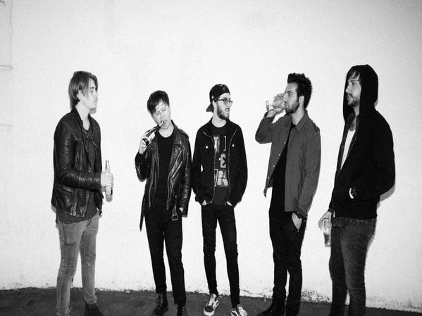 NOTHING BUT THIEVES TALK MUSE, BREXIT, AND THEIR BIG RETURN TO THE US {SEPTEMBER - CHANGE THIS}