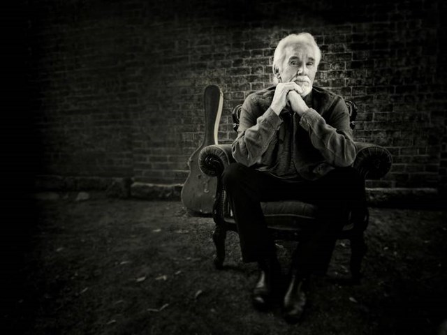 THE GAMBLER'S LAST DEAL: KENNY ROGERS DETAILS HIS FINAL TOUR {CHANGE THIS}